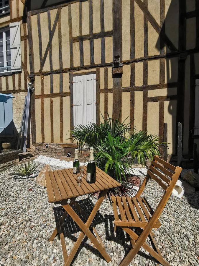 Le Chat De La Cathedrale - Calme - Jardin - Wifi ทรัวส์ ภายนอก รูปภาพ
