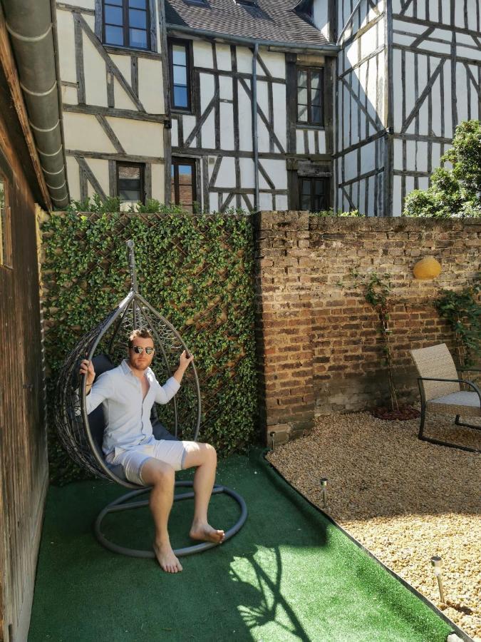 Le Chat De La Cathedrale - Calme - Jardin - Wifi ทรัวส์ ภายนอก รูปภาพ